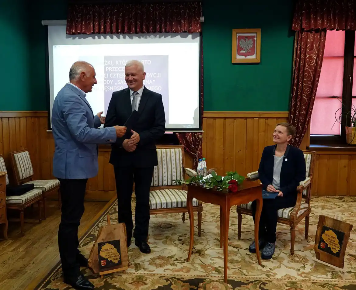 Nagroda Szczęsnego Morawskiego dla dr Agaty Tobiasz i Bogdana Potońca