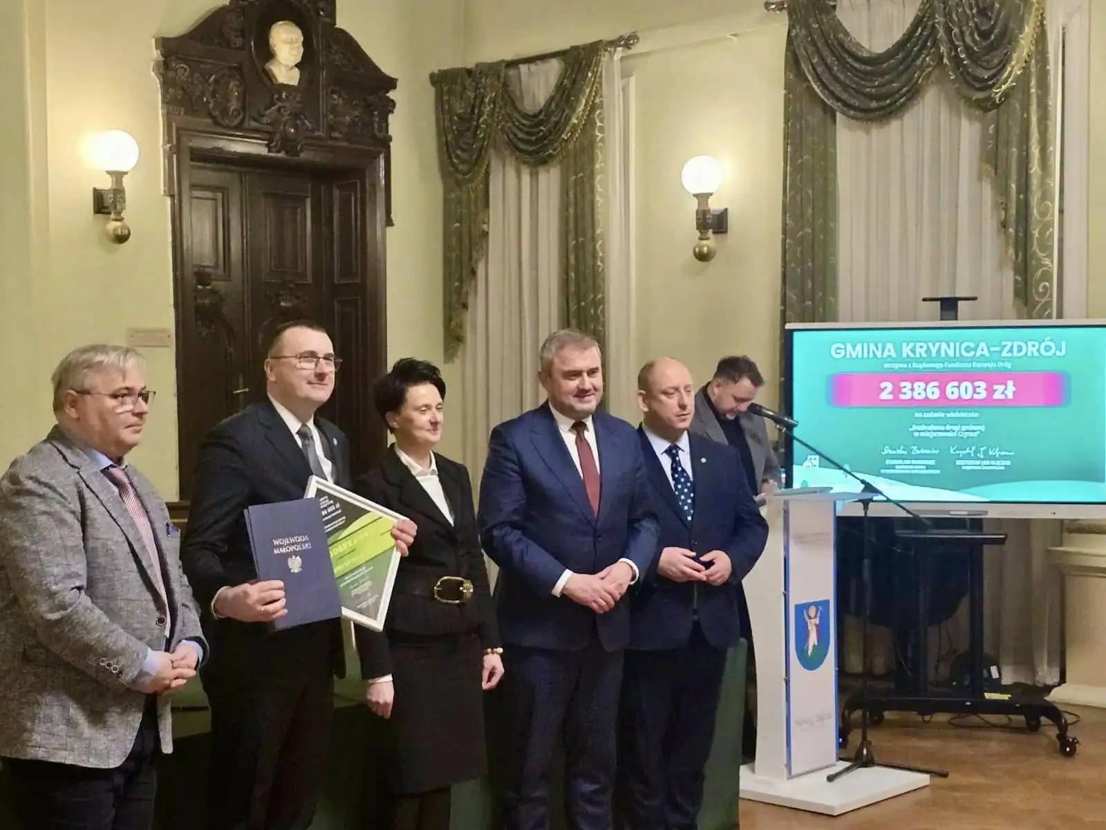 Nowe inwestycje drogowe i wodociągowe w Krynicy-Zdroju. Dofinansowanie z rządowego programu