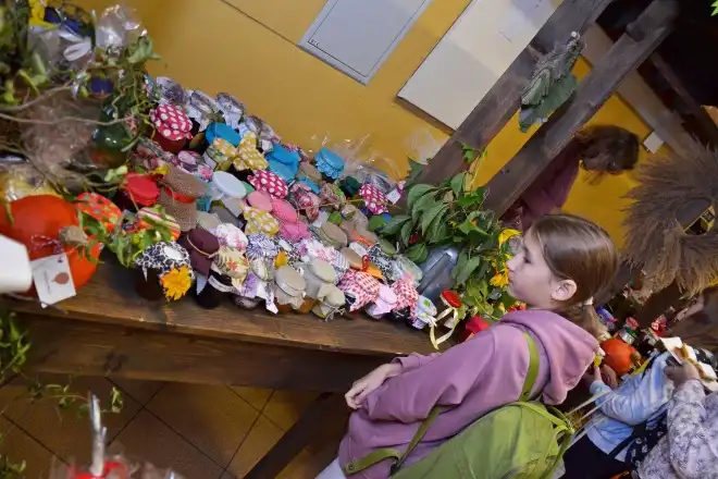 Jesienny Jarmark Andegaweński w Szkole Podstawowej nr 2