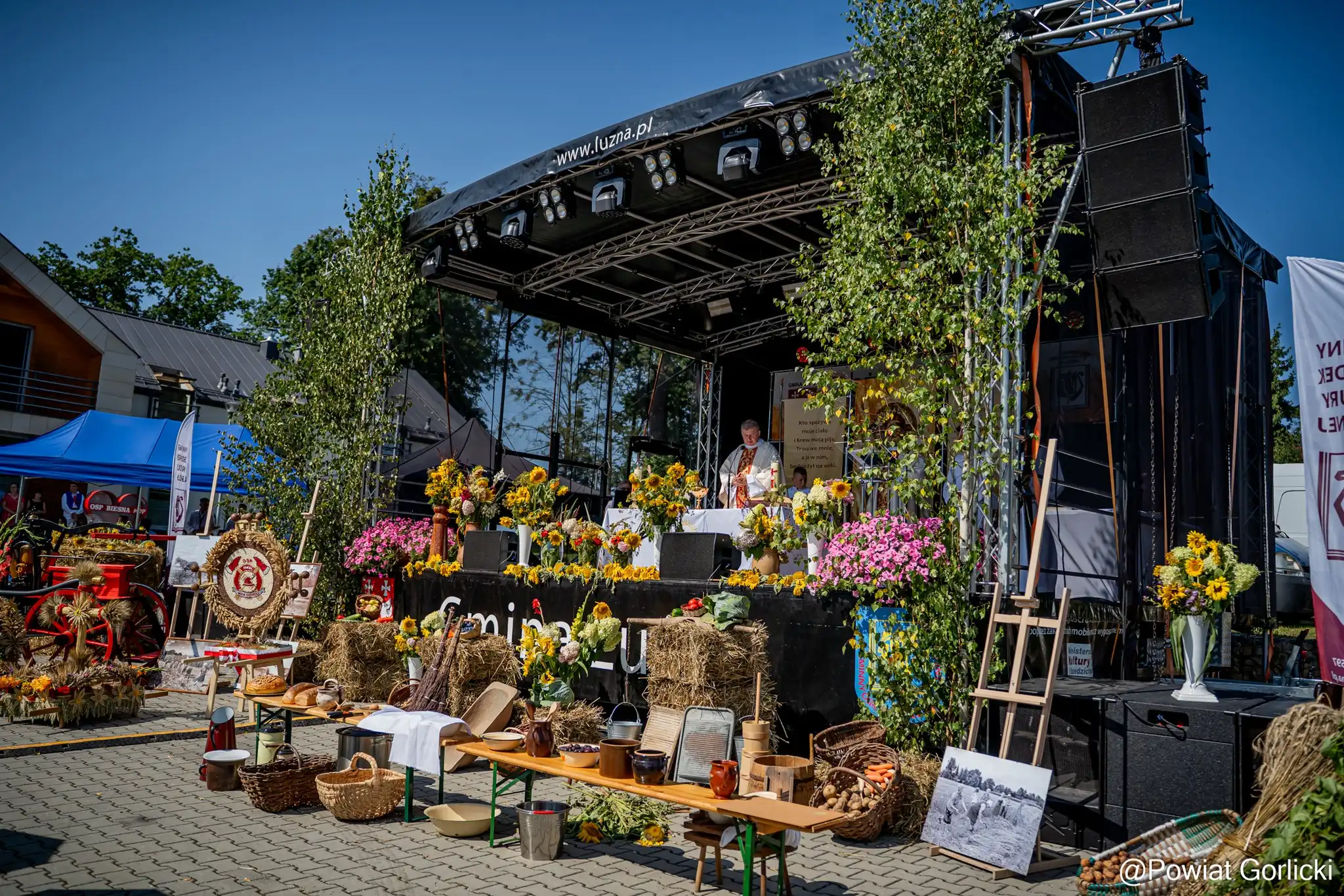 Dożynki w Biesnej. Święto plonów pełne muzyki i tradycji