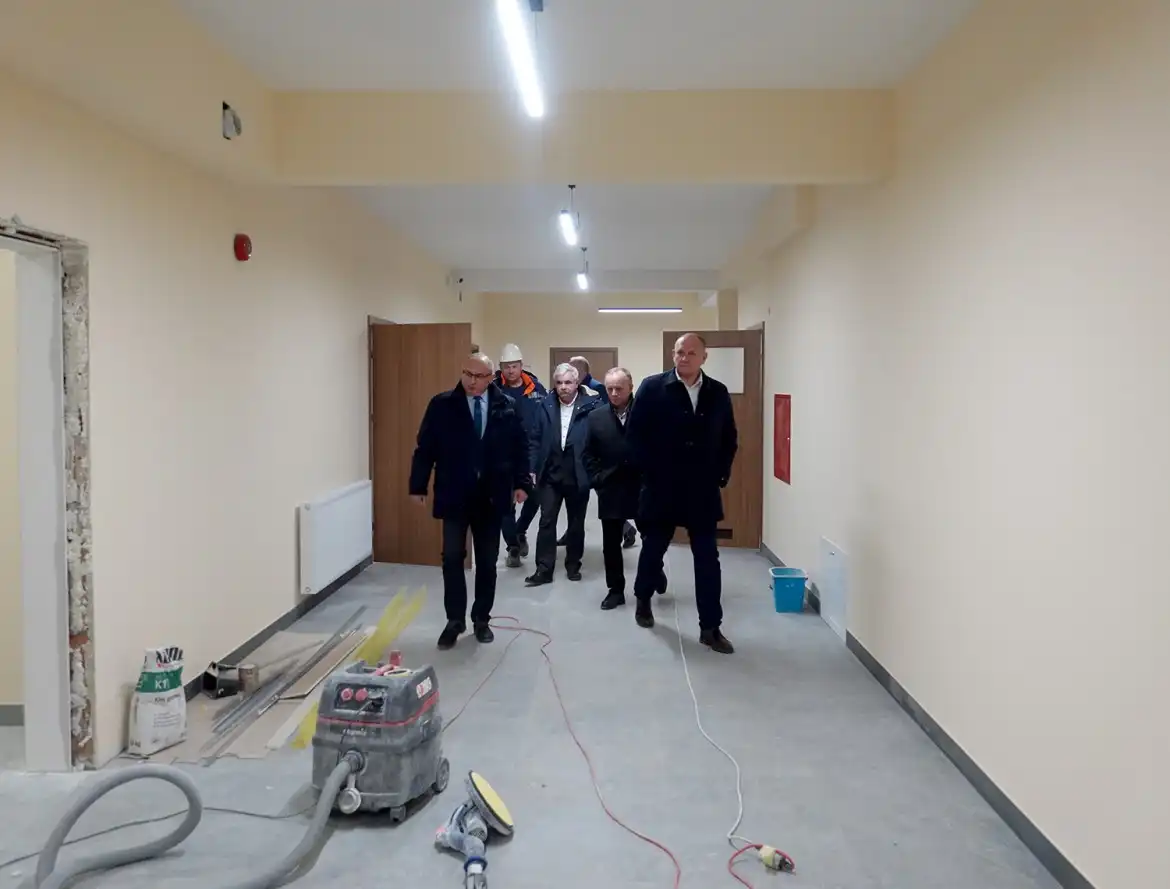 Nowe skrzydło ZS w Starym Sączu. Zakończenie budowy w tym roku