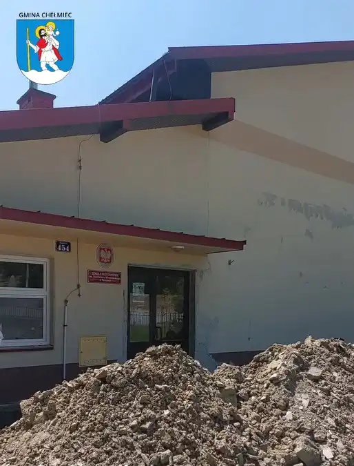 Lepsze warunki dla uczniów z Paszyna. Trwa remont sali gimnastycznej