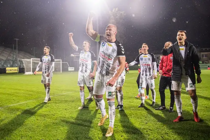 Sandecja pokonuje Zagłębie Sosnowiec