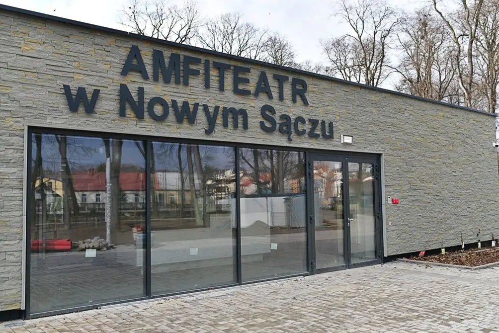Dobiegają końca prace przy rewitalizacji Parku Strzeleckiego w Nowym Sączu