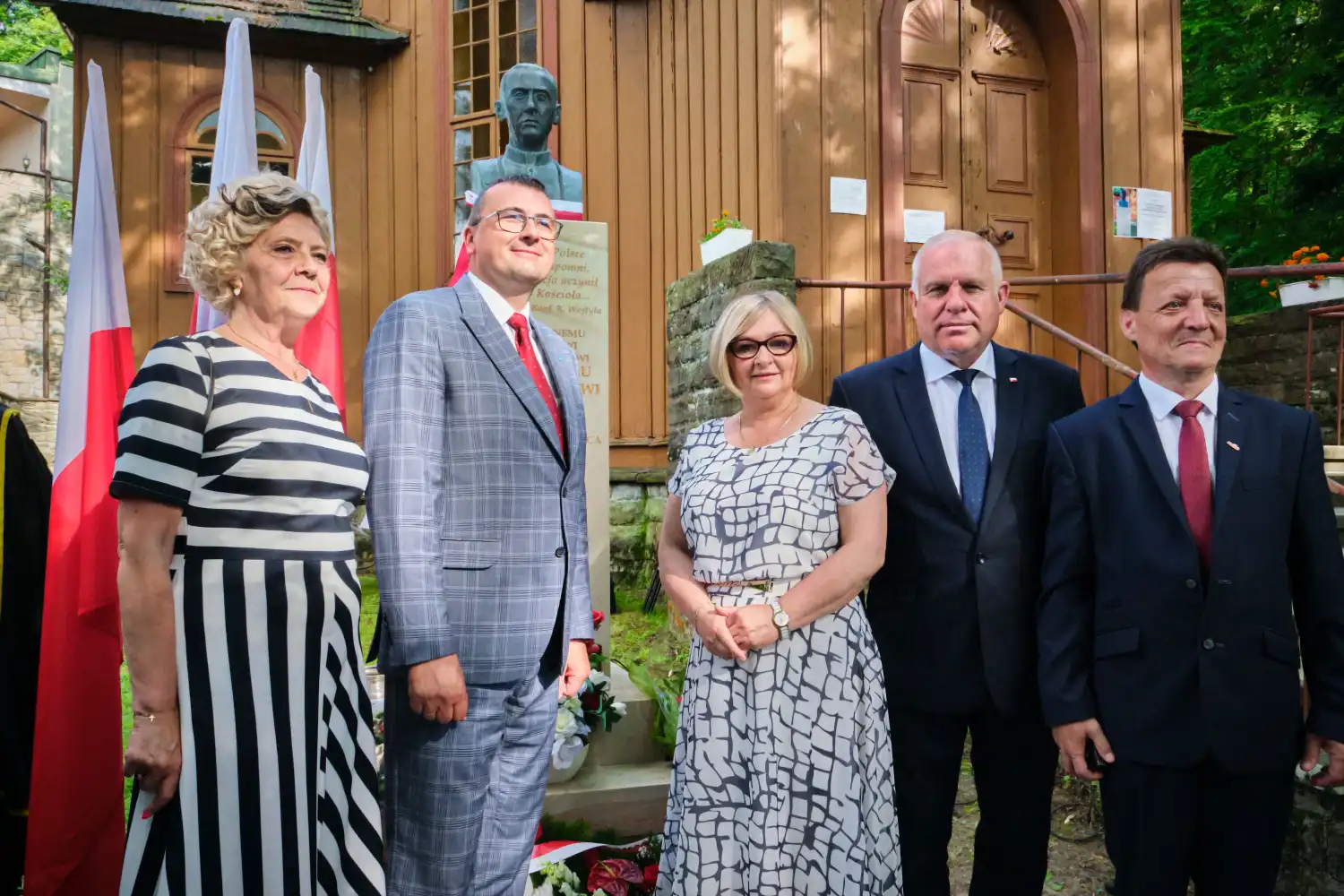 W Krynicy-Zdroju odsłonięto pomnik arcybiskupa Antoniego Baraniaka