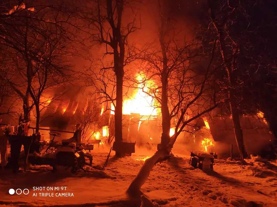 Tragedia w Siedliskach. W pożarze zginęła jedna osoba, a cztery zostały poszkodowane