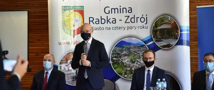 Rozpoczynają się prace nad pilotażowym projektem instalacji pomp ciepła w Krynicy Zdroju i Rabce Zdroju