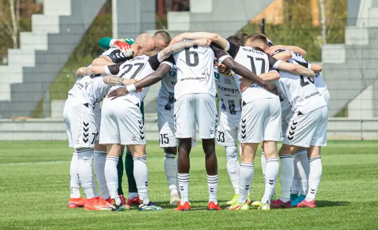Trzech zawodników Sandecji z nowymi umowami