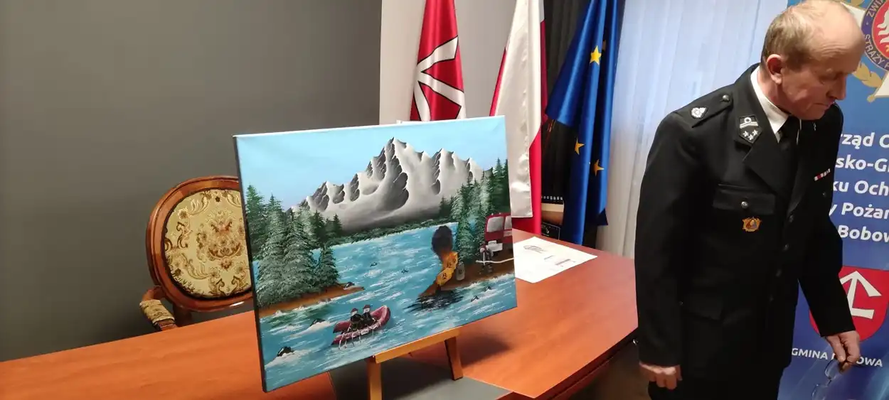 Strażackie inspiracje na papierze. Laureaci konkursu plastycznego w Bobowej