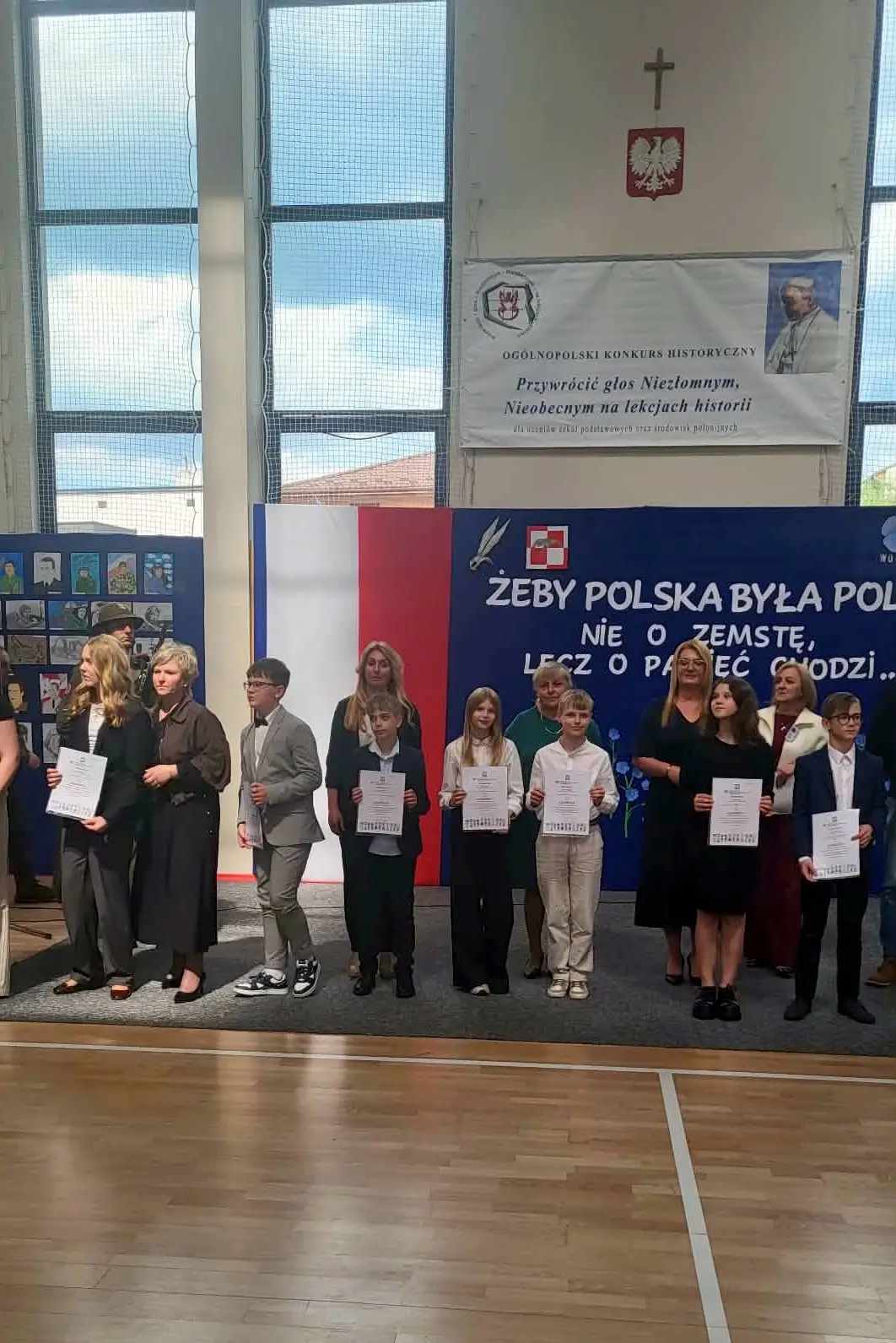 Pokazali historyczną pasję i talent. Uczniowie z regionu docenieni w całej Polsce