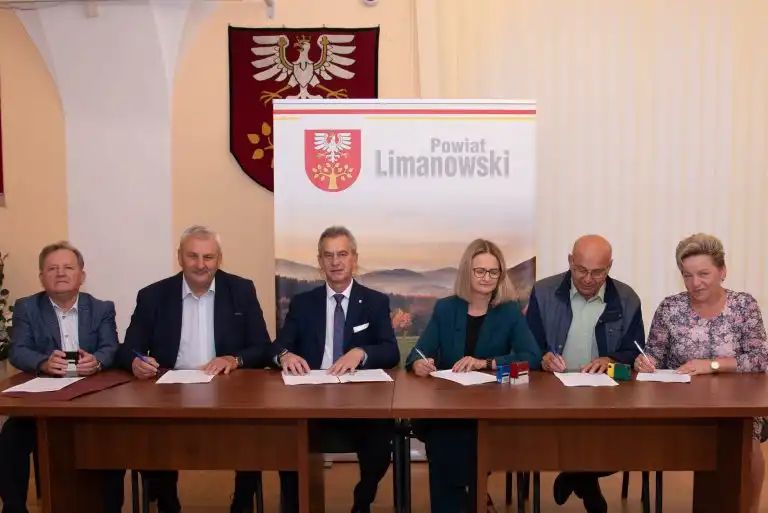 Będzie remont drogi powiatowej Zamieście-Słopnice-Zalesie. Umowa podpisana