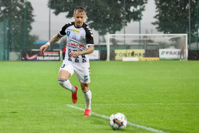 Sandecja przegrywa ze Stalą Rzeszów