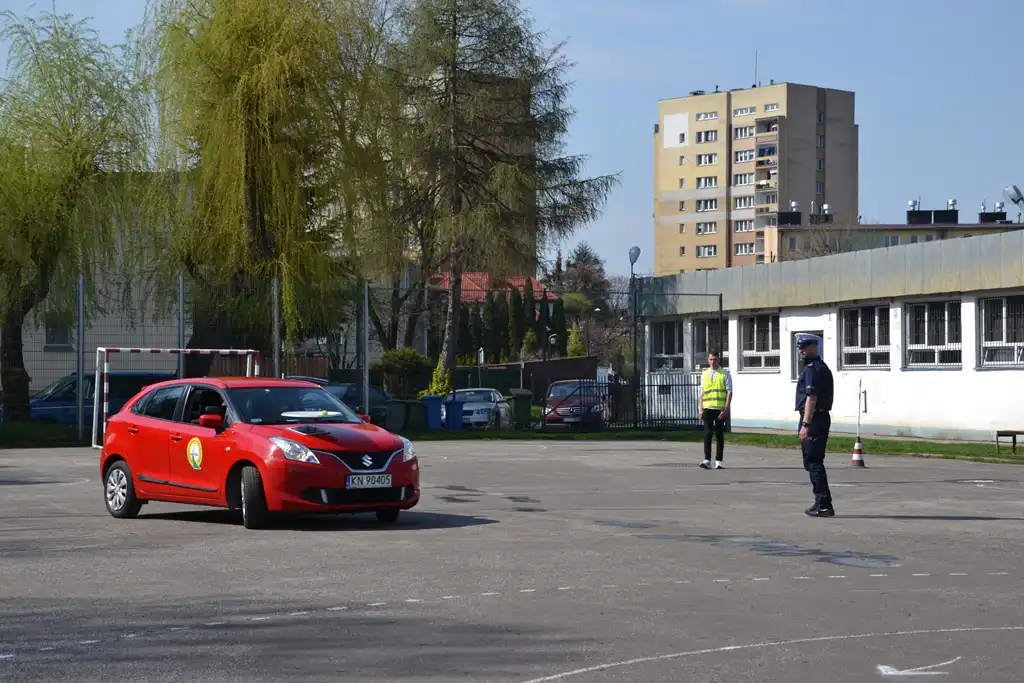 Sądeccy policjanci zapraszają dzieci i młodzież do udziału w Ogólnopolskim Turnieju BRD oraz Motoryzacyjnym. Zgłoszenia do 15 kwietnia