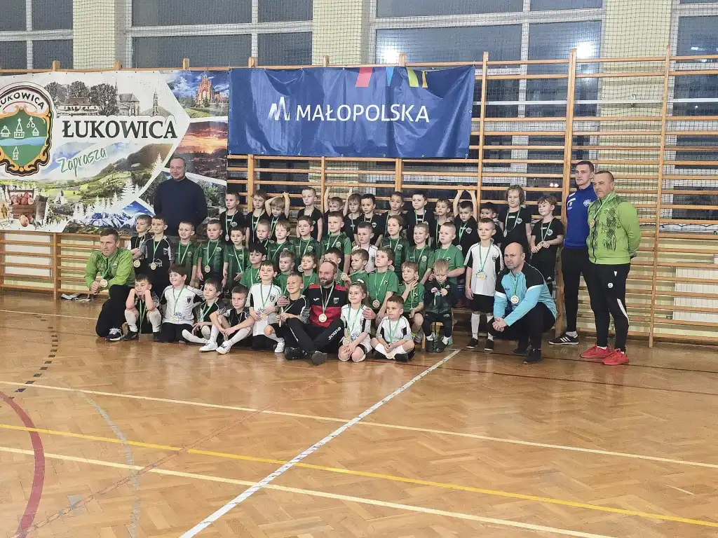 Ostatni turniej Skrzatów o Puchar Wójta Łukowicy. Sportowe emocje młodych piłkarzy