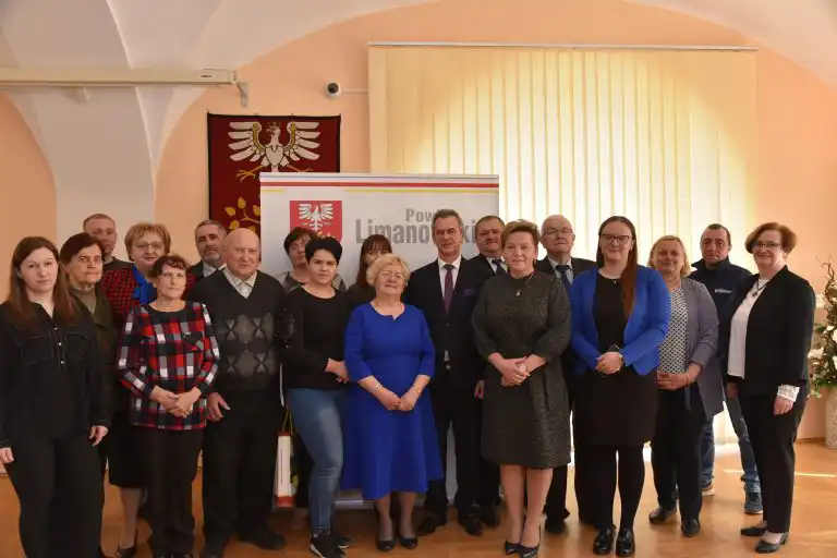 Powiat Limanowski: Przekazano 70 tysięcy złotych dla Stowarzyszeń