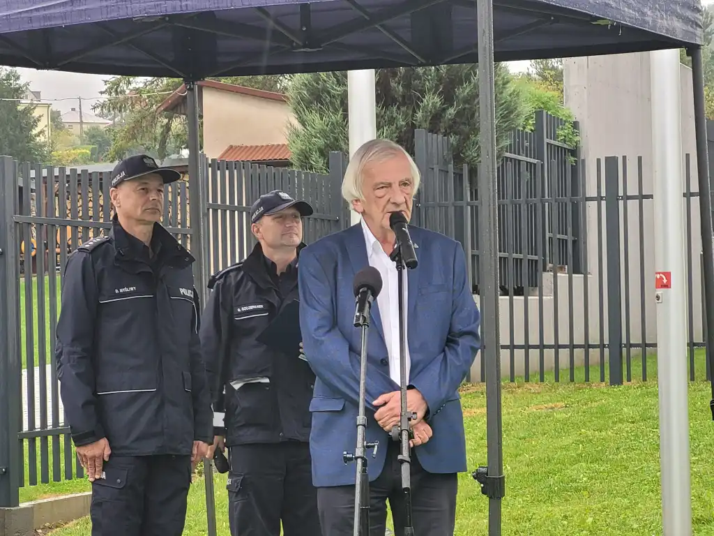 Posterunek Policji w Uściu Gorlickim staje się Komisariatem