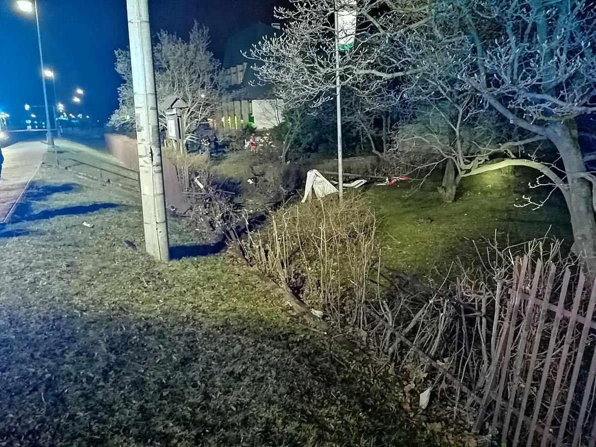 Wypadek w Nawojowej. Trzy osoby trafiły do szpitala
