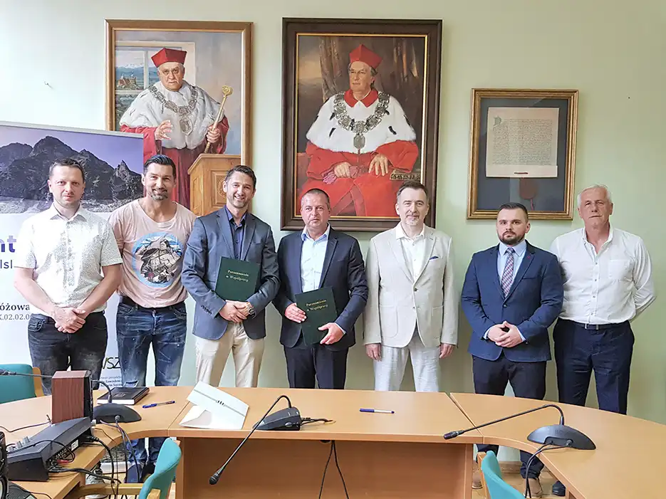 PWSZ i MKS Sandecja będą wspólnie realizować projekt naukowo-badawczy pn. „Sandecja 2021”