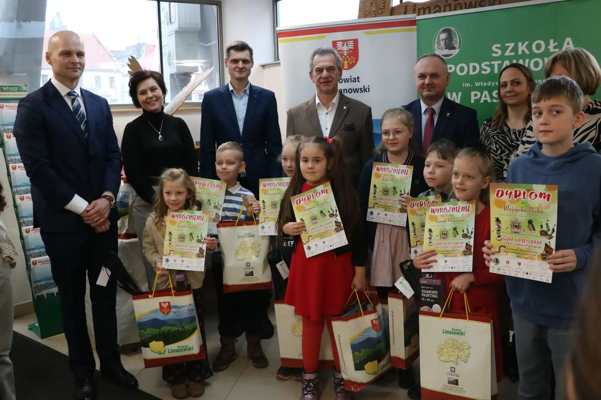 III edycja Powiatowego Konkursu Artystycznego w Limanowej. Kreatywność bez granic