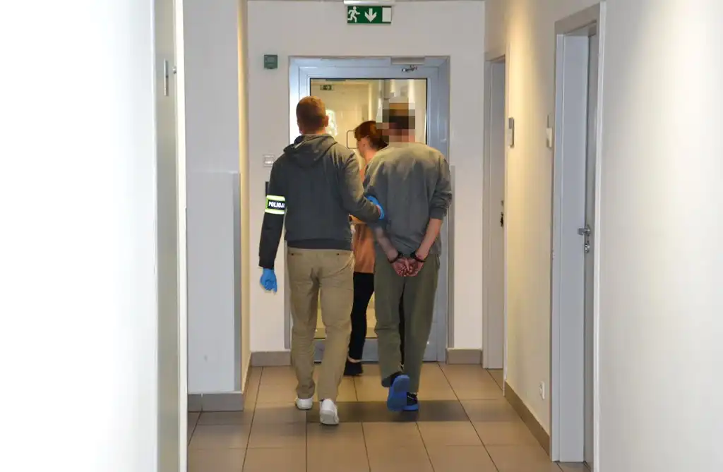 Zatrzymani przestępcy, odzyskane pieniądze. Działania nowosądeckiej policji w 2024 roku