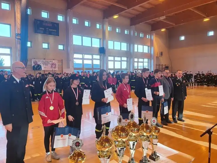 Młodzi strażacy rywalizowali w Brzeznej