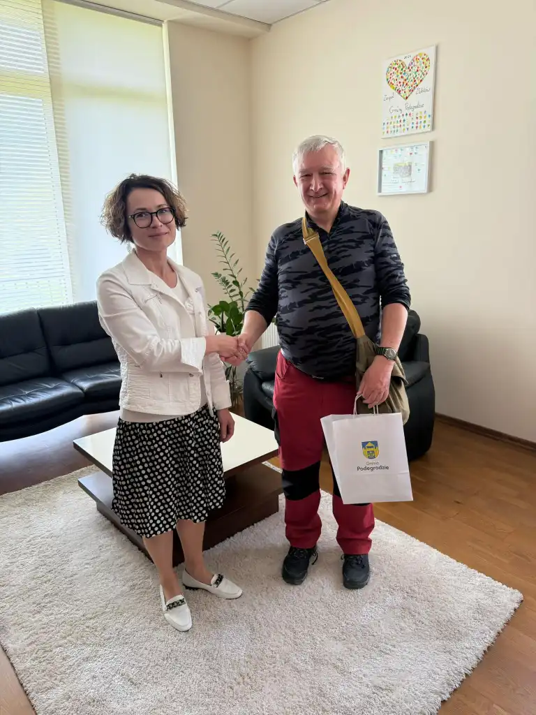 Rowerem przez Polskę. Inspirujący gość w Gminie Podegrodzie