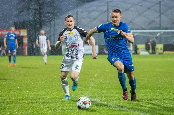 Sandecja przegrywa z Puszczą Niepołomice
