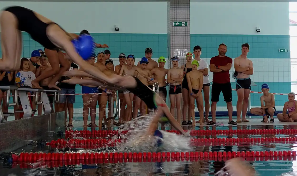 W Aqua Centrum Chełmiec odbyły się XIX Mistrzostwa Pływackie