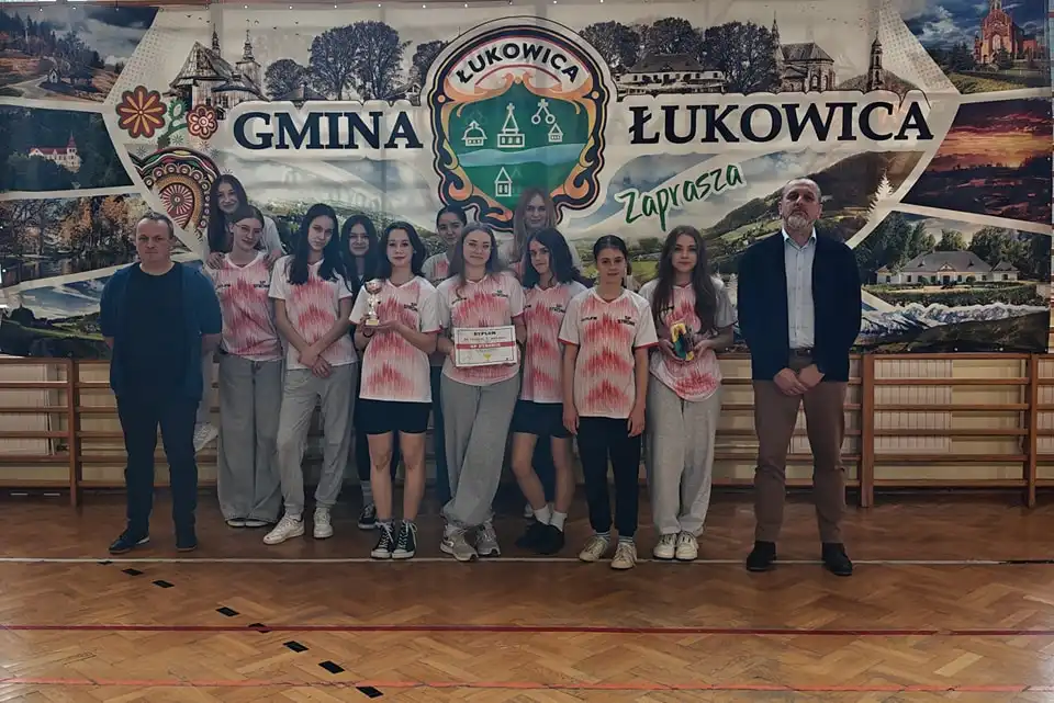 Igrzyska Młodzieży Szkolnej w Piłce Ręcznej. Sportowe emocje w Łukowicy
