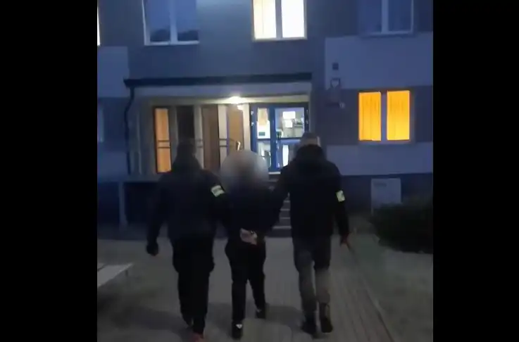 Limanowscy policjanci zatrzymali poszukiwanego 36-letniego mieszkańca Koszar
