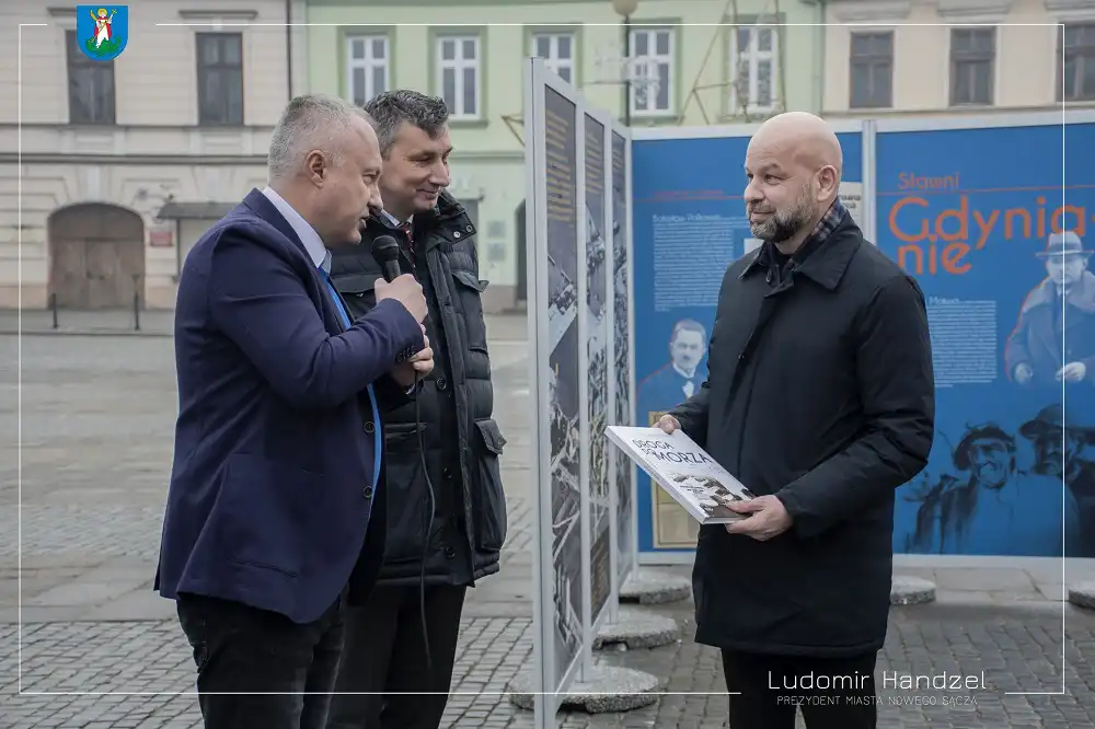 Wystawa „Droga do morza” na nowosądeckim Rynku