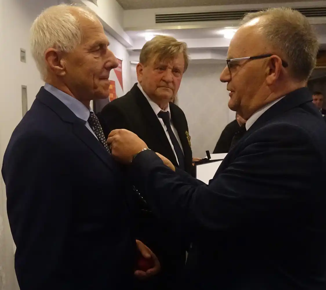 Jubileusz NIT. Złote i Srebrne Jabłka dla liderów Sądecczyzny