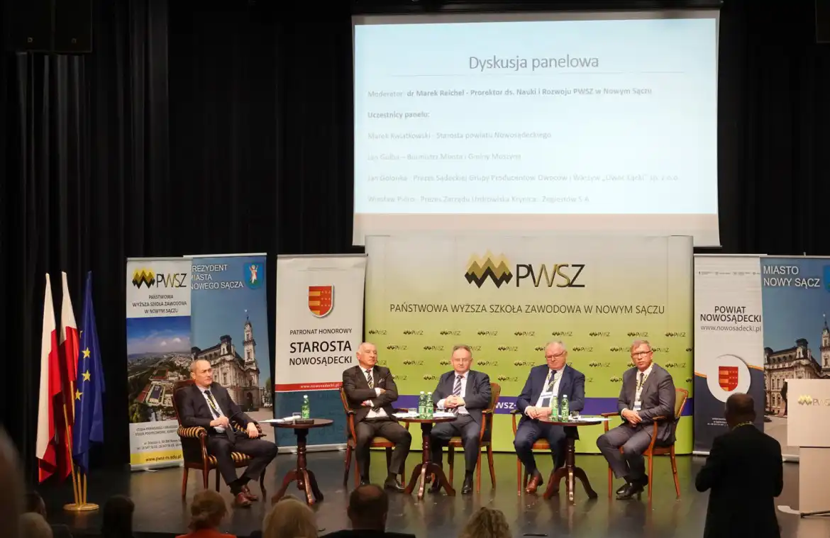 O priorytetach rozwoju Sądecczyzny podczas konferencji w PWSZ