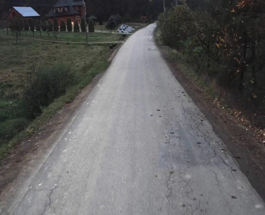 Nowy chodnik w Wawrzce coraz bliżej. Ogłoszono przetarg