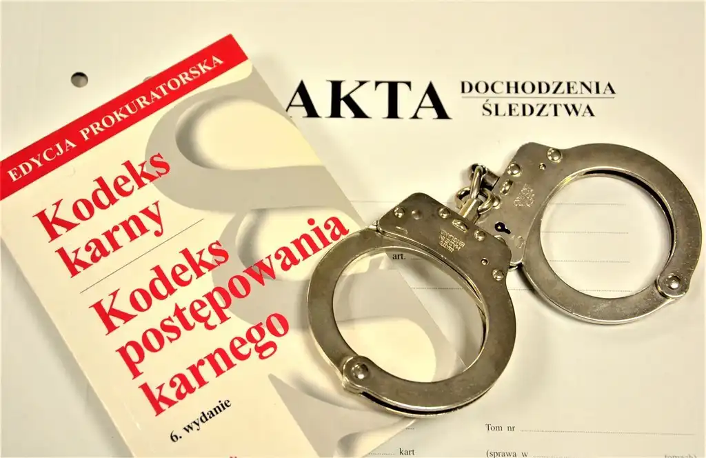 Sprawcy pobicia i rozboju zatrzymani przez sądeckich policjantów