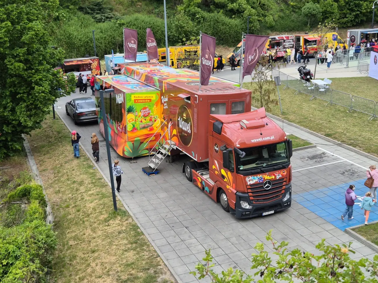 Wawel Truck przyjeżdża do Limanowej. Będą słodycze, gry i rollercoaster