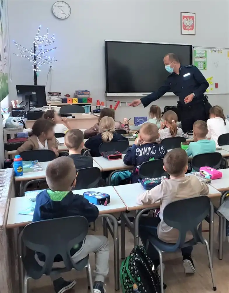 Akcja „Bezpieczna droga do szkoły” na Sądecczyźnie - posypały się mandaty