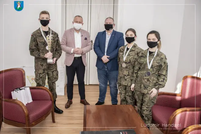 Uczniowie ZS Nr 2 im. Sybiraków zajęli drugie miejsce w Turnieju Wiedzy o Wojsku Polskim