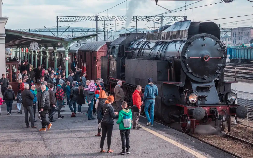 Zabytkowe pociągi zabiorą w podróże po Małopolsce. Ostatni raz z Nowego Sącza do Chabówki