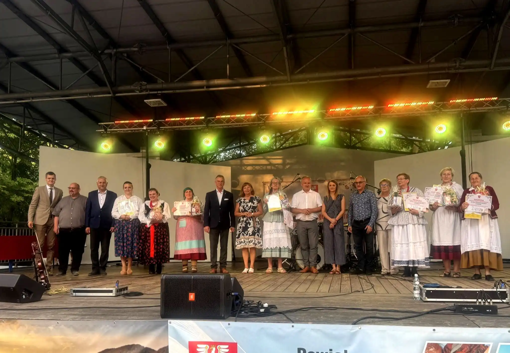Smaki, tradycje i sztuka w sercu Limanowej. XXIV Powiatowy Przegląd Dorobku Artystycznego i Kulinarnego KGW
