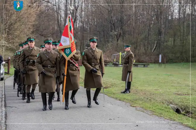 Nowy Sącz: Władze miasta upamiętniły 12. rocznicę katastrofy smoleńskiej