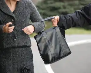 Ukradła torebkę z gorlickiego Kościoła. 34-latce grozi 5 lat więzienia