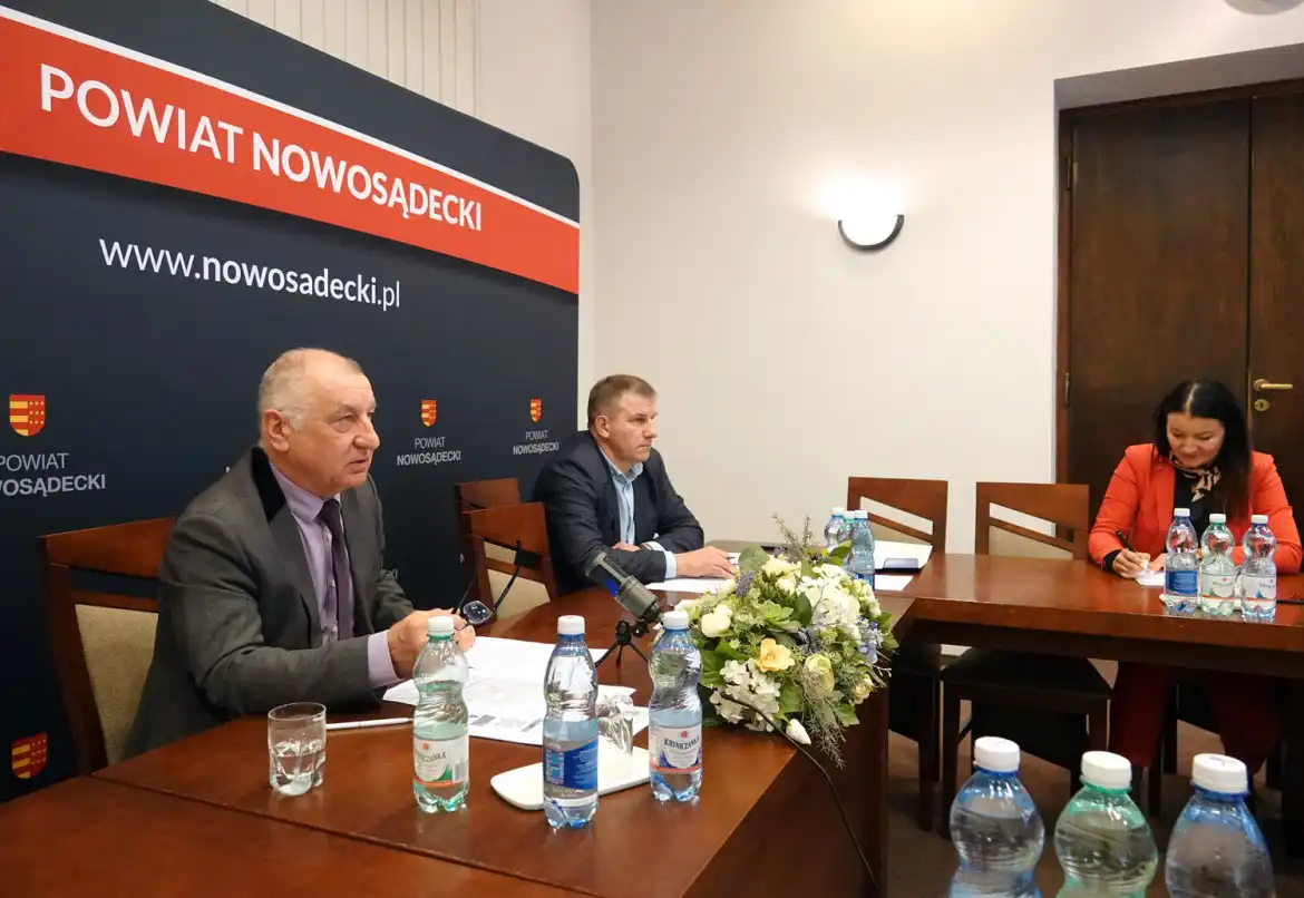 Powiat nowosądecki pomaga Ukrainie. Niebawem wyruszy transport darów
