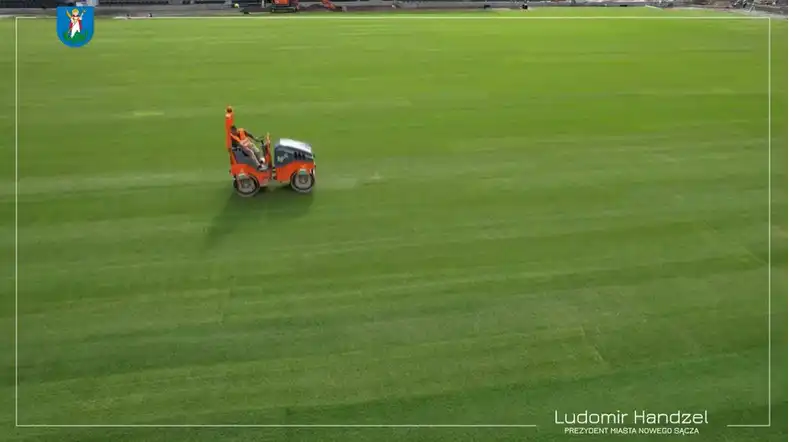 Postępują prace na budowie Stadionu Sandecji
