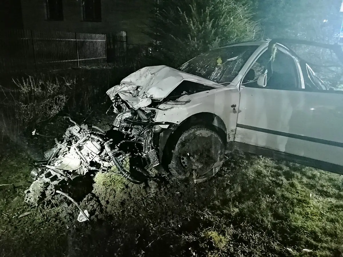 Wypadek w Nawojowej. Trzy osoby trafiły do szpitala