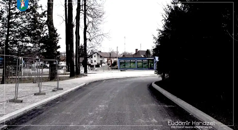 Nowy Sącz: Kończy się budowa parkingu przy ul. Ogrodowej