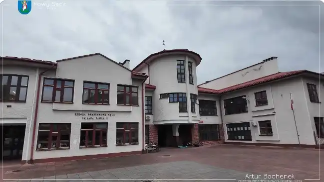 Nowa sala gimnastyczna i odnowione pomieszczenia w SP nr 21. Inwestycja w rozwój wszystkich uczniów