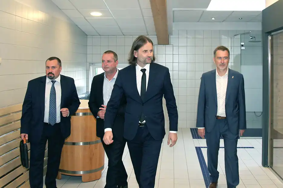 Wiceminister zdrowia Piotr Bromber z wizytą w PWSZ
