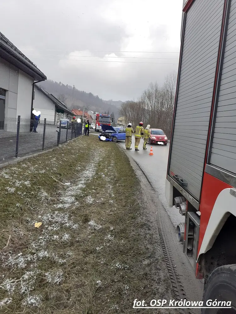 Wypadek w Kamionce Wielkiej. Jedna osoba poszkodowana