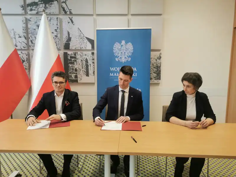 Kolejne pieniądze zasilają budżet gminy Kamionka Wielka